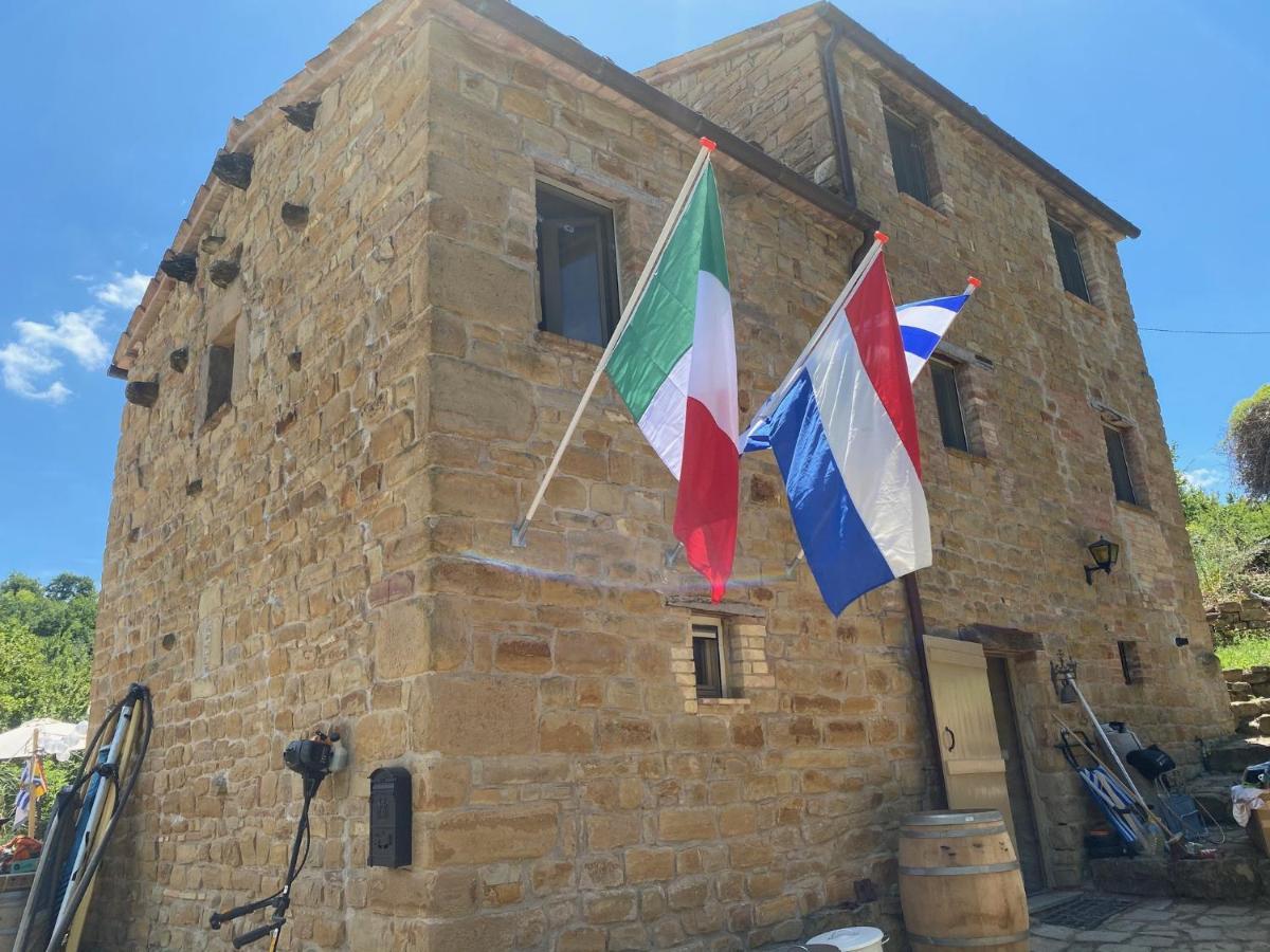 Casa Al Fondo Bed and Breakfast Gualdo di Macerata Exteriör bild
